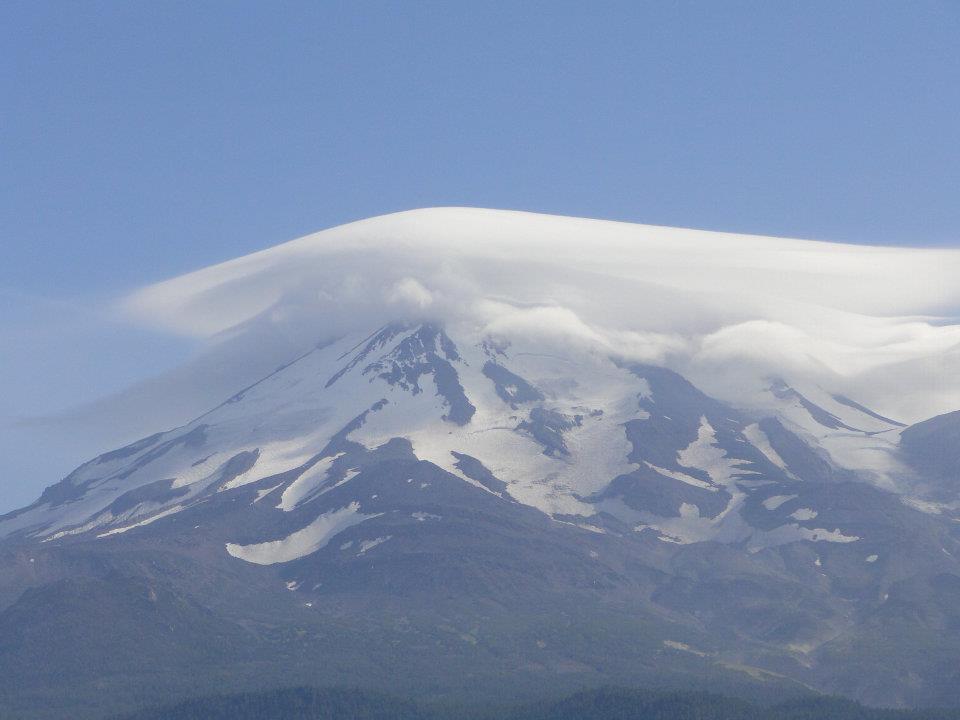 01_shasta2011_021_habib_cloud